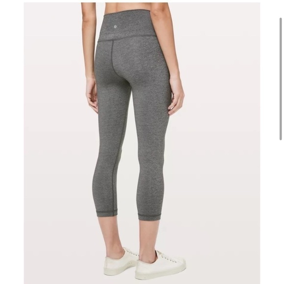 Lululemon Wunder Under Crop High-Rise Luxtreme Leggings 21” Size 2 - Picture 12 of 14